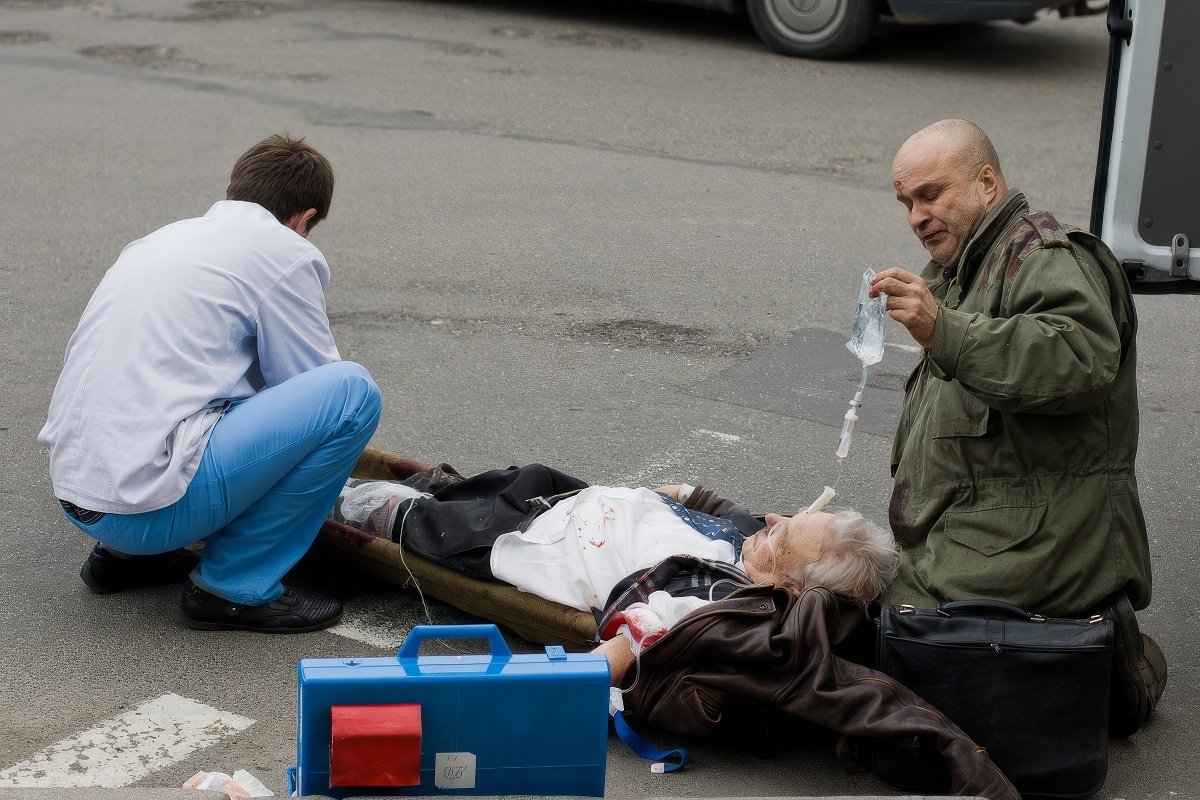 Ситуация у станции метро после теракта в Минске, 11 апреля 2011 года. Фото: Антон Мотолько / Wizardist / Wikimedia (CC BY-SA 3.0 DEED)